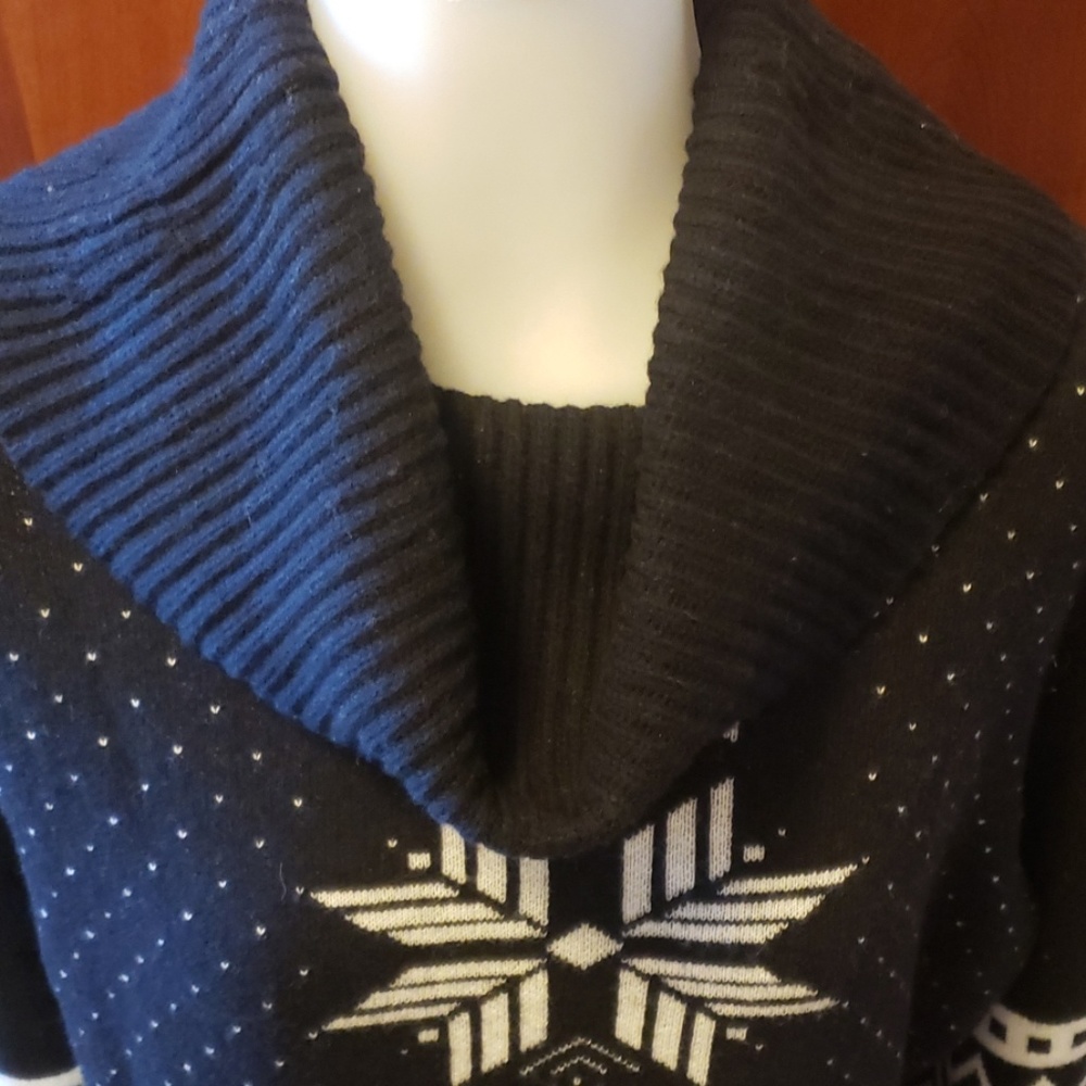 Talbots snowflake sweater - Picture 3 of 5
